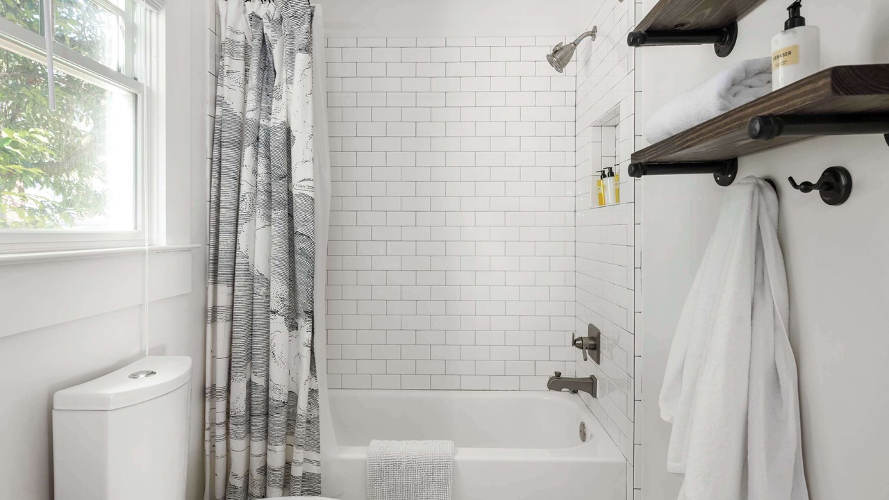 Photo of Bathroom in Inman Park
