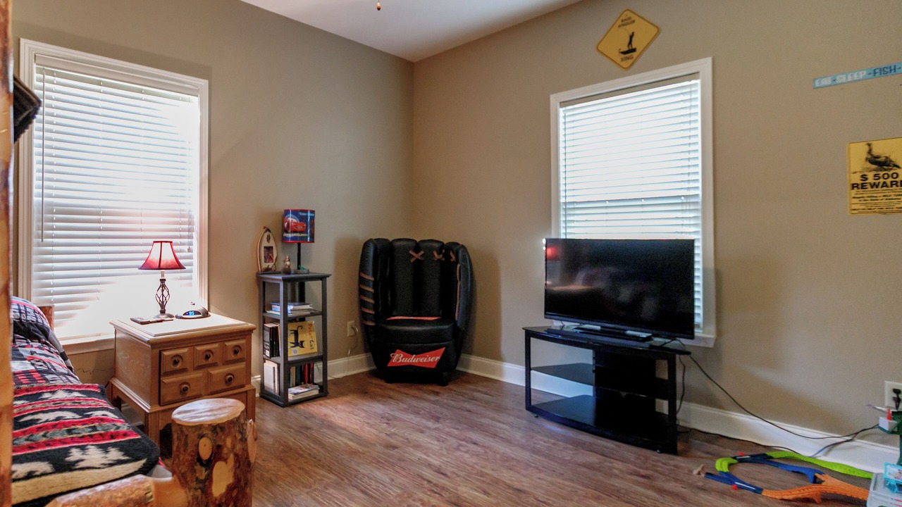 Photo of Livingroom in Moundville