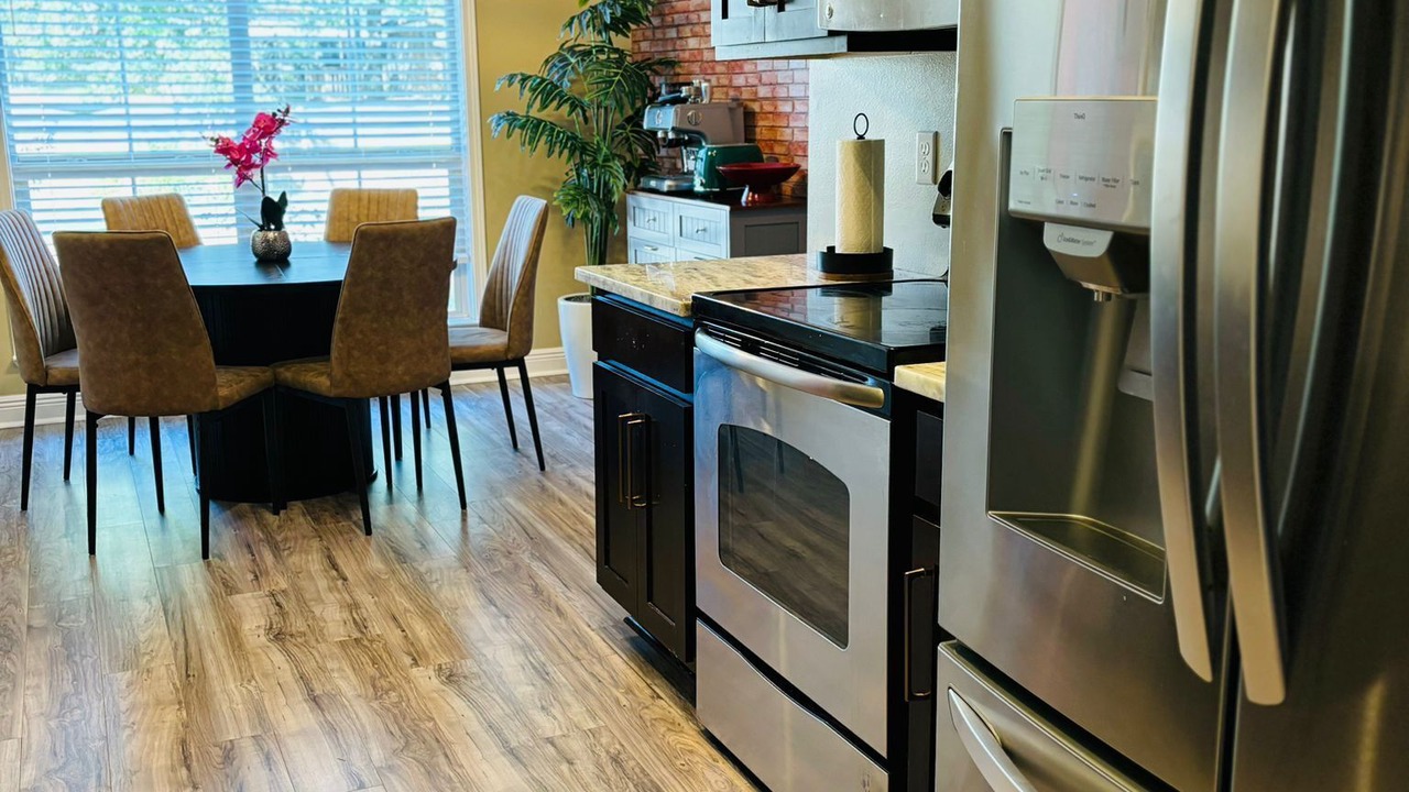 Photo of Kitchen in Daphne