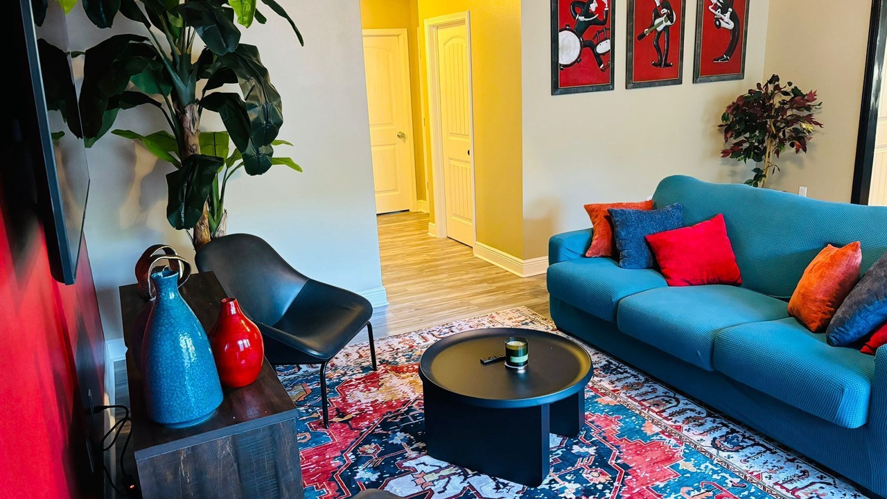Photo of Livingroom in Daphne