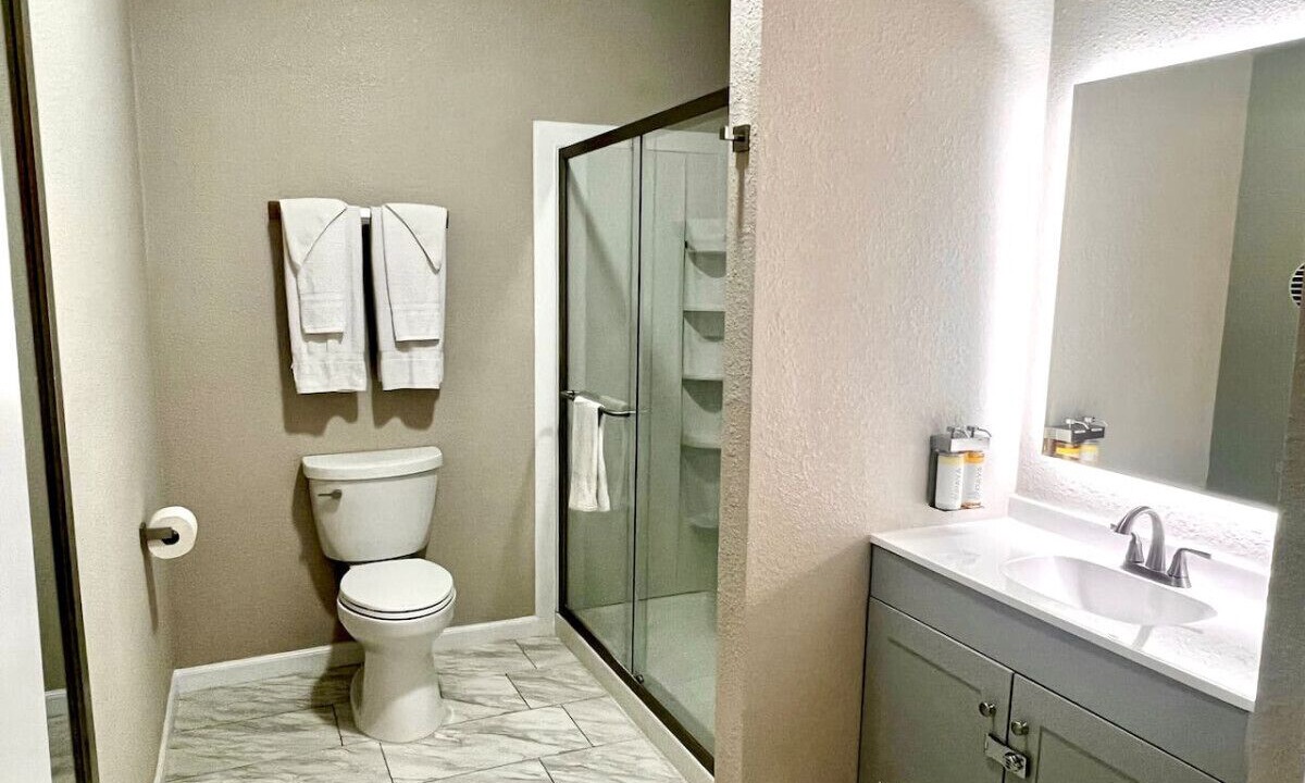 Photo of Bathroom in Laurel