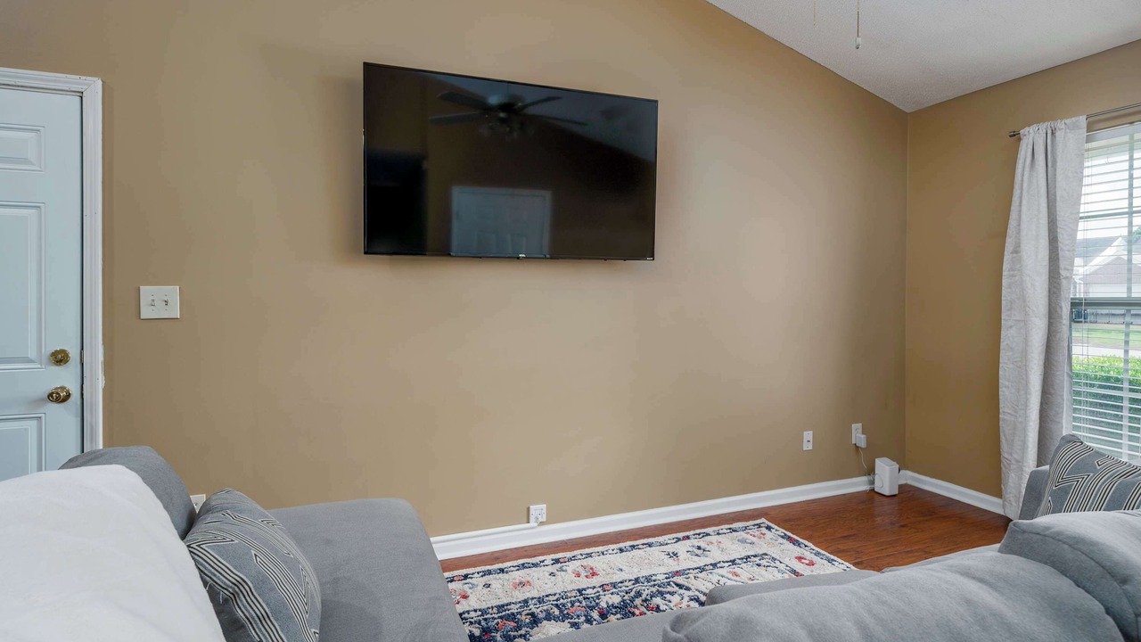 Photo of Livingroom in Tuscaloosa