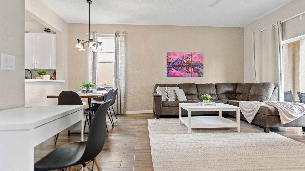 Photo of Livingroom in Regal Palms