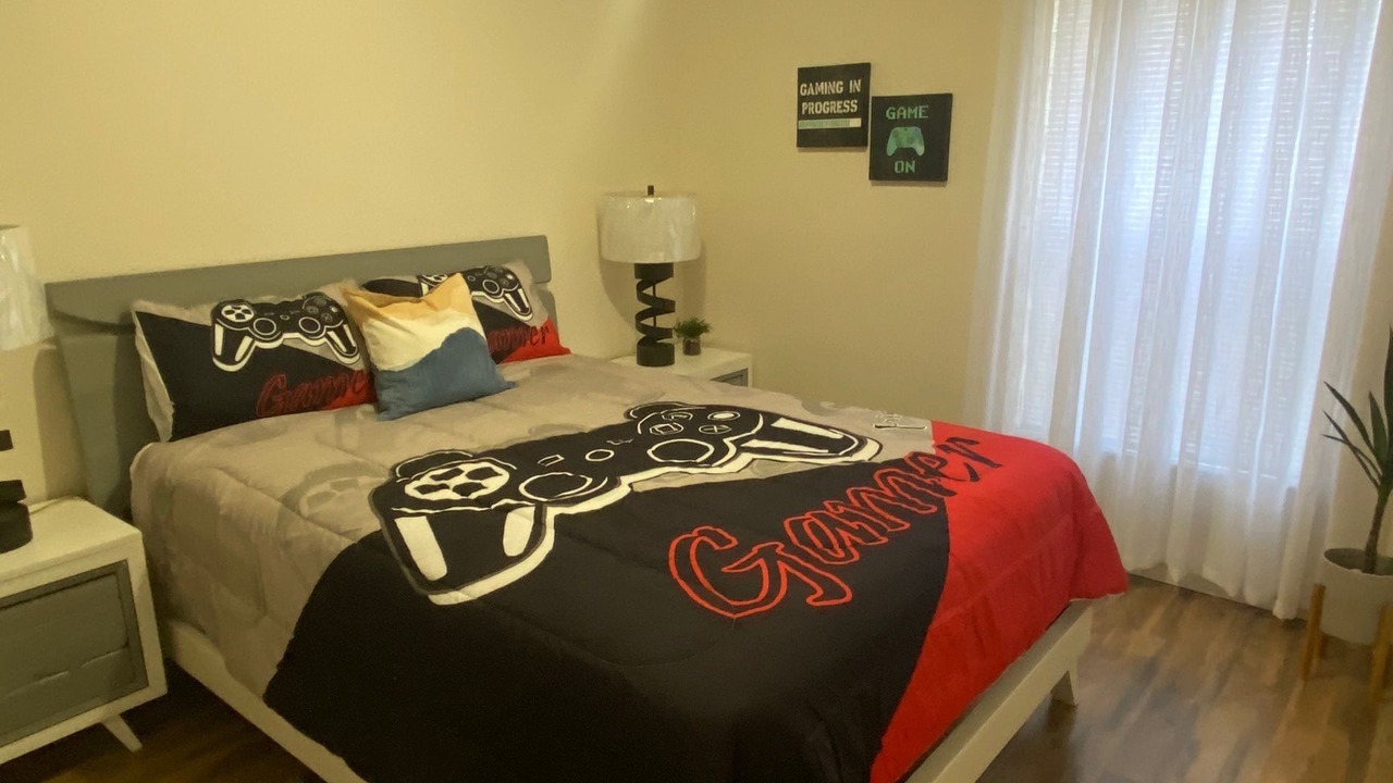Photo of Bedroom in Davenport
