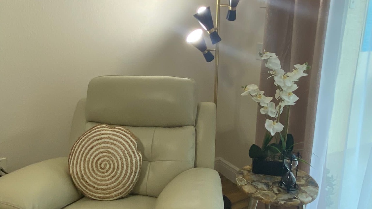 Photo of Livingroom in Davenport
