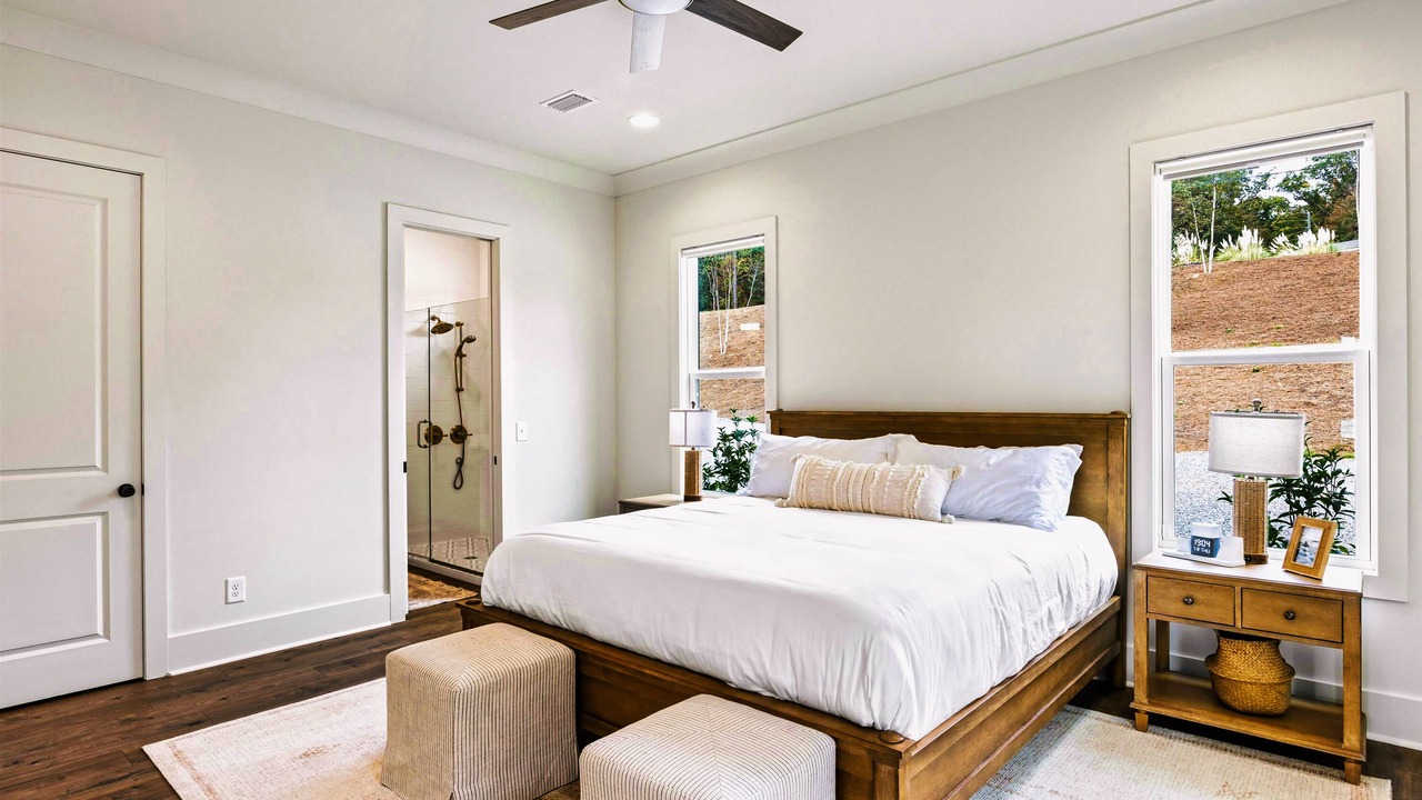 Photo of Bedroom in Alexander City