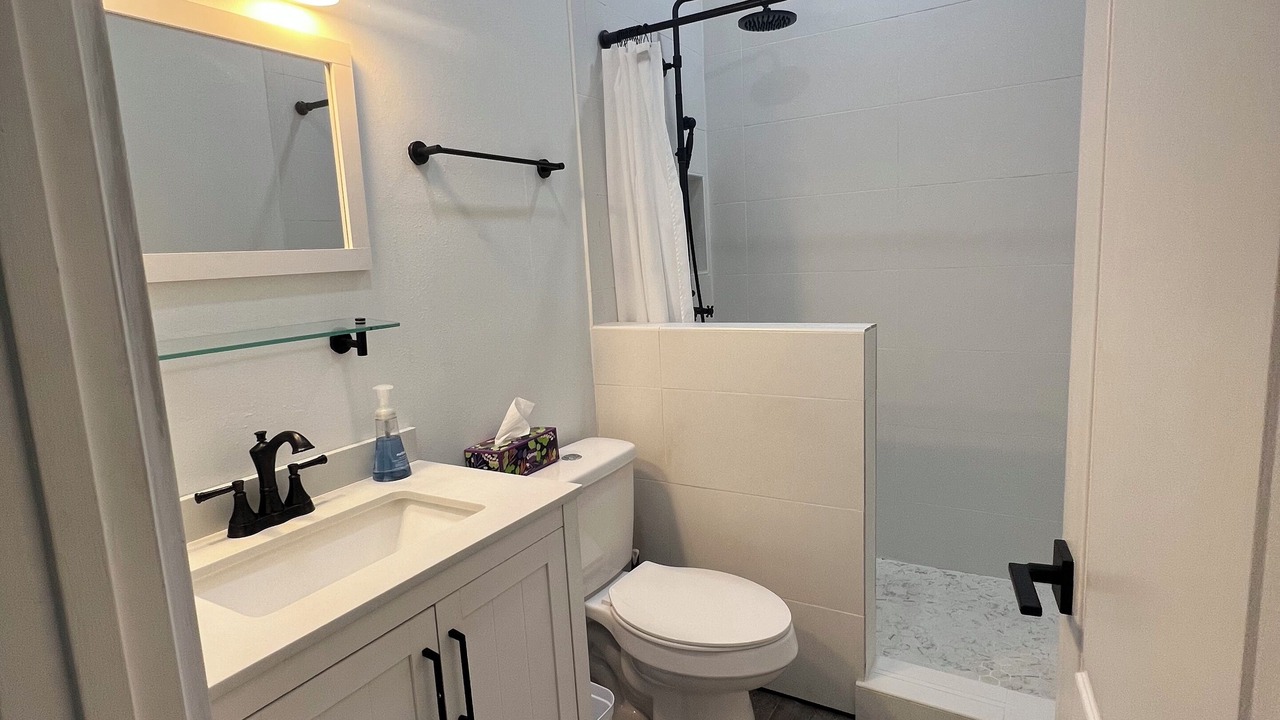 Photo of Bathroom in Fort Walton Beach