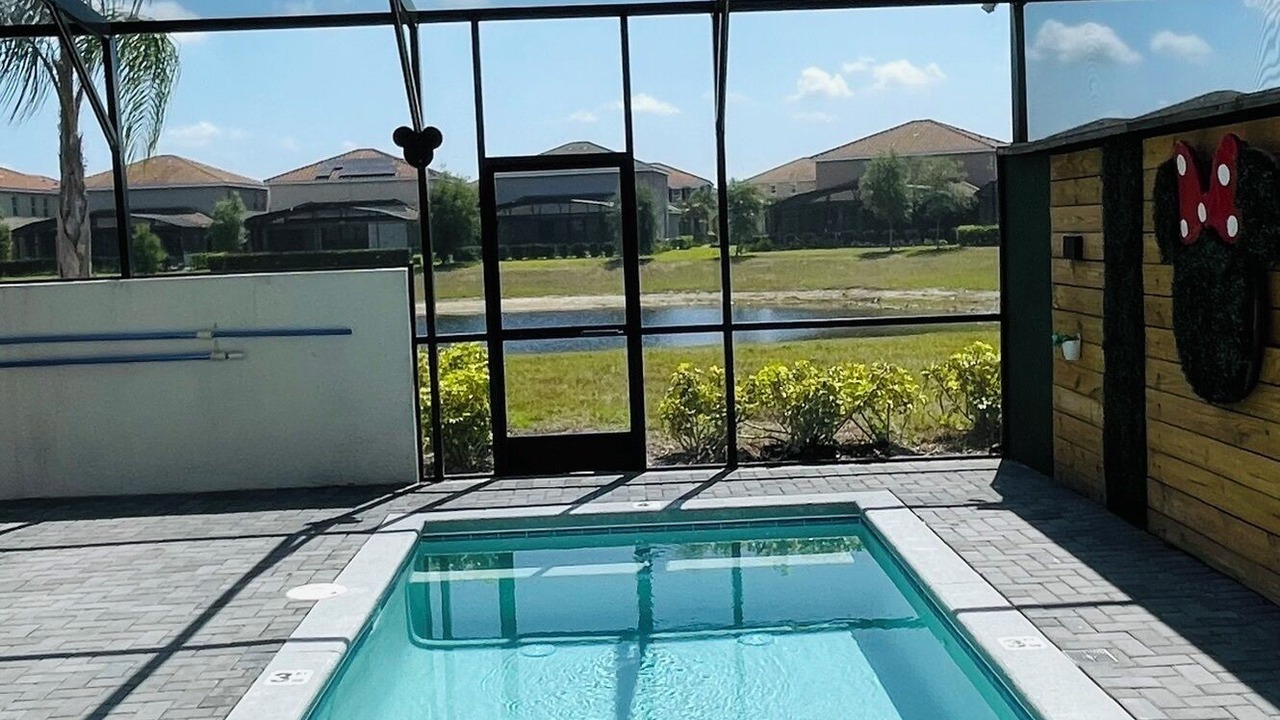 Photo of Outdoor in Loughman
