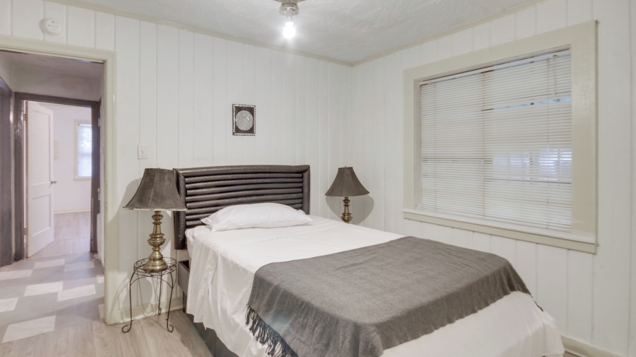 Photo of Bedroom in Jackson
