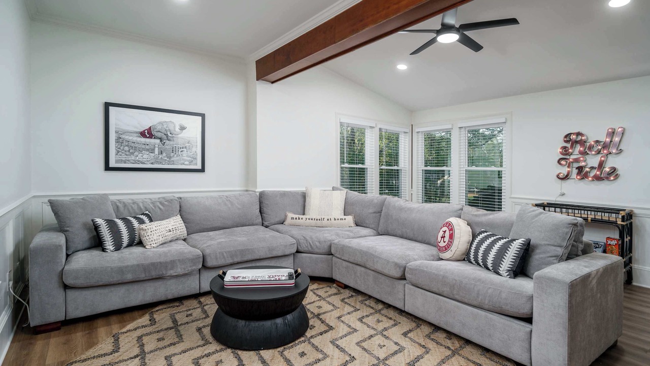 Photo of Livingroom in Northport