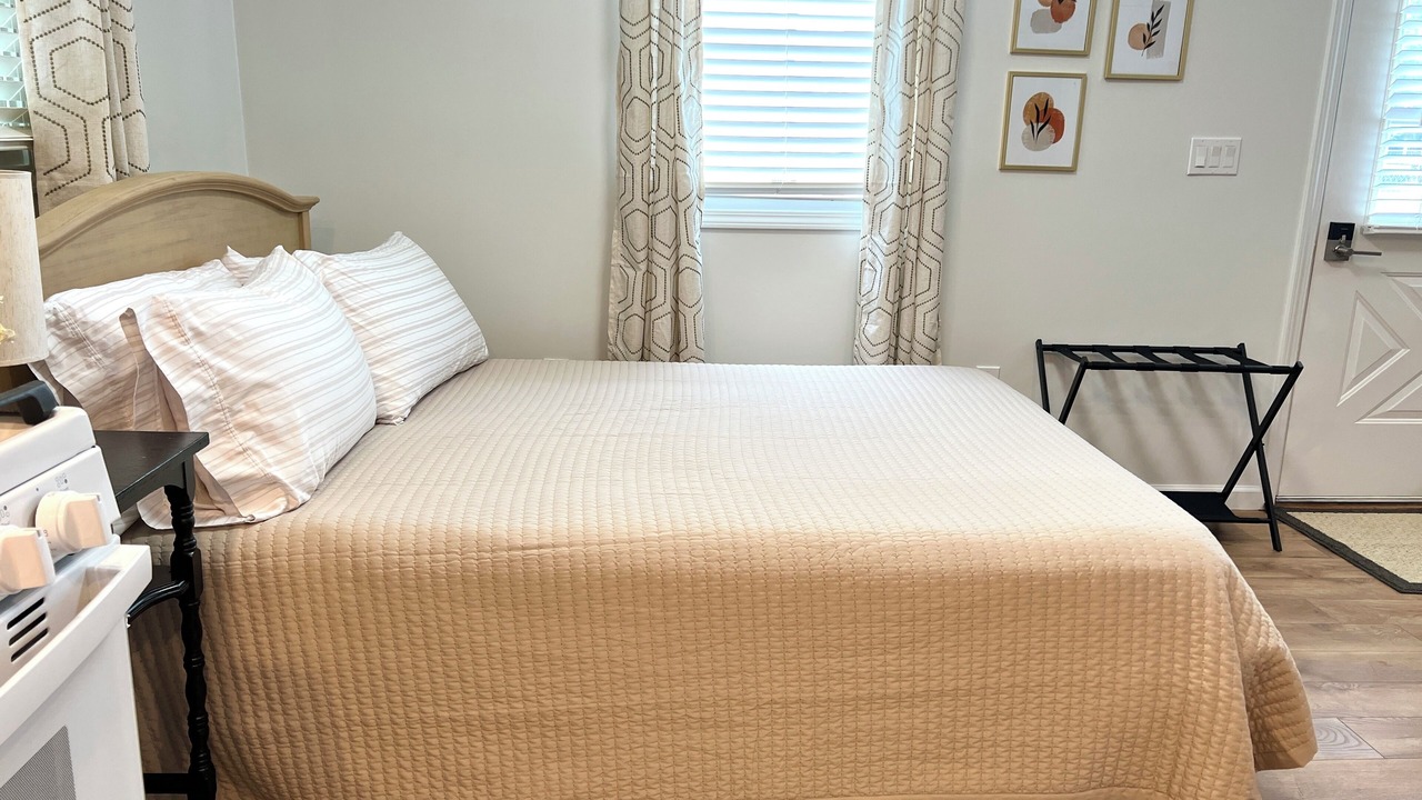 Photo of Bedroom in Norton Shores