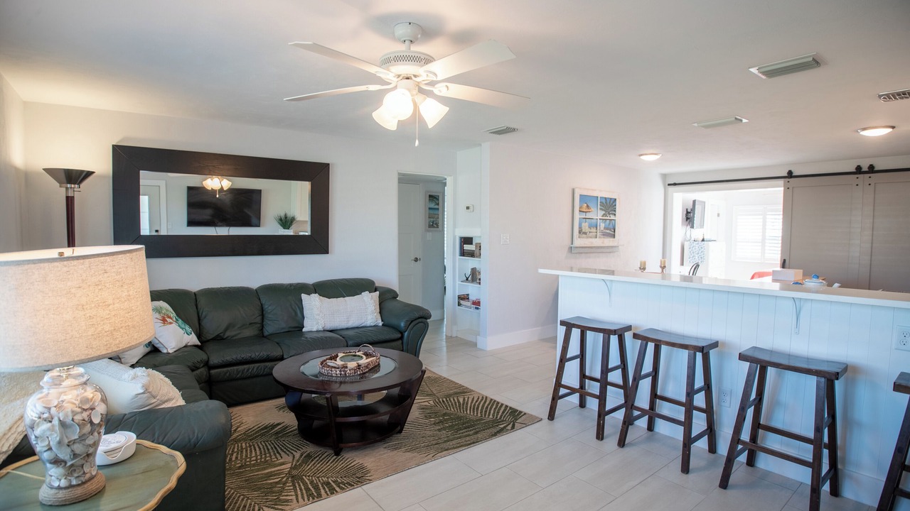 Photo of Livingroom in Ormond Shores Estates