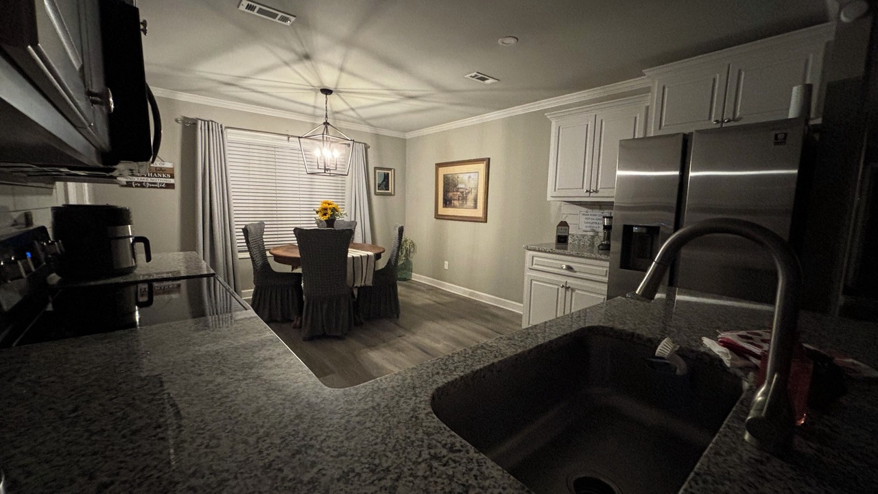 Photo of Kitchen in Midland City