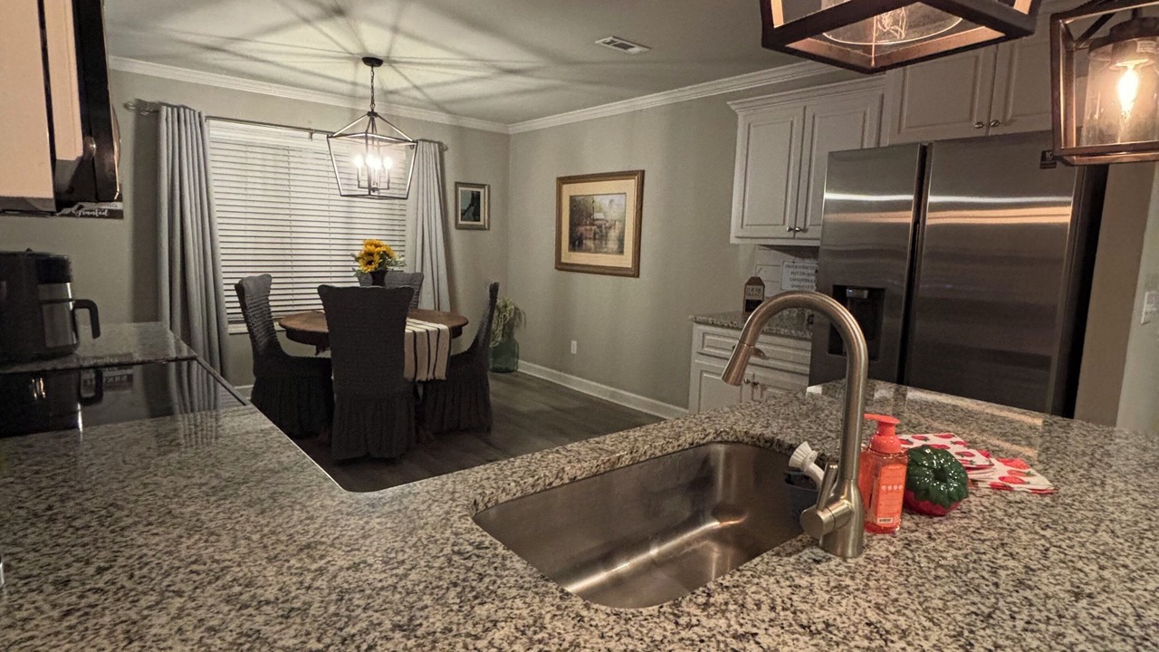 Photo of Kitchen in Midland City