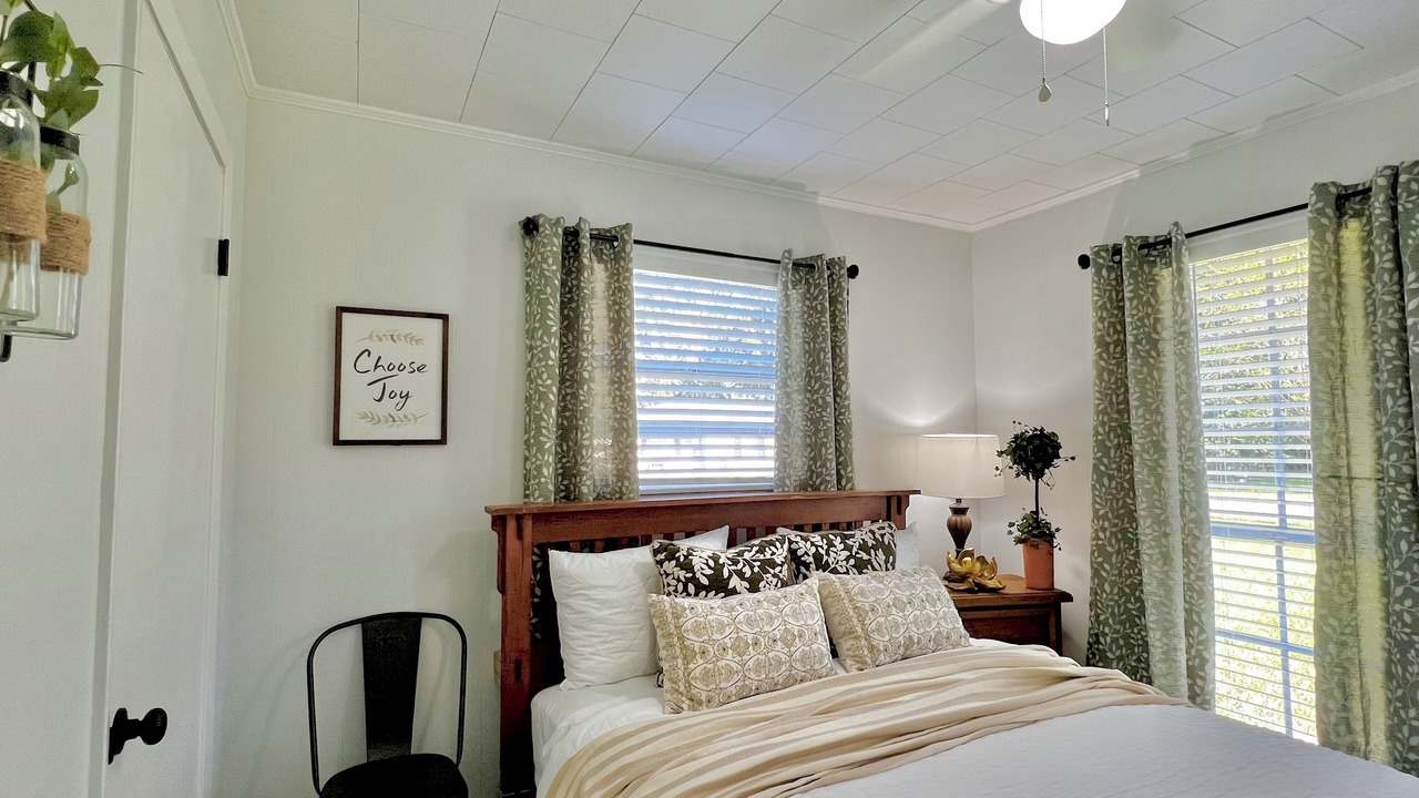 Photo of Bedroom in Marksville