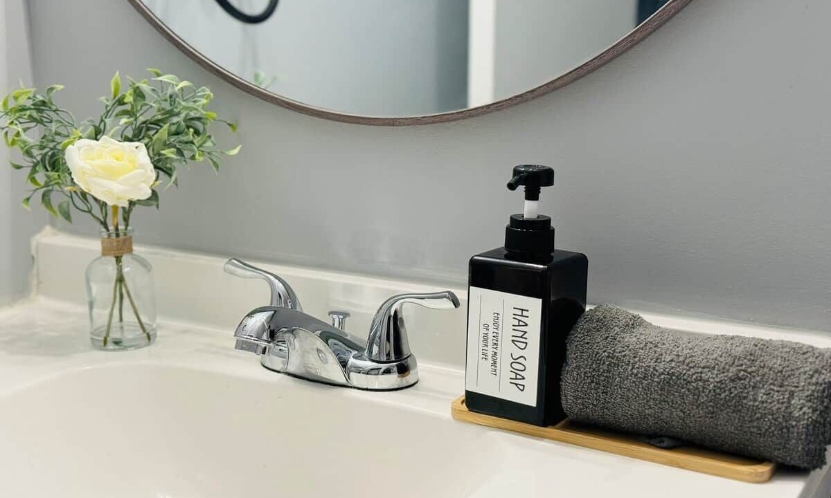 Photo of Bathroom in Hinesville