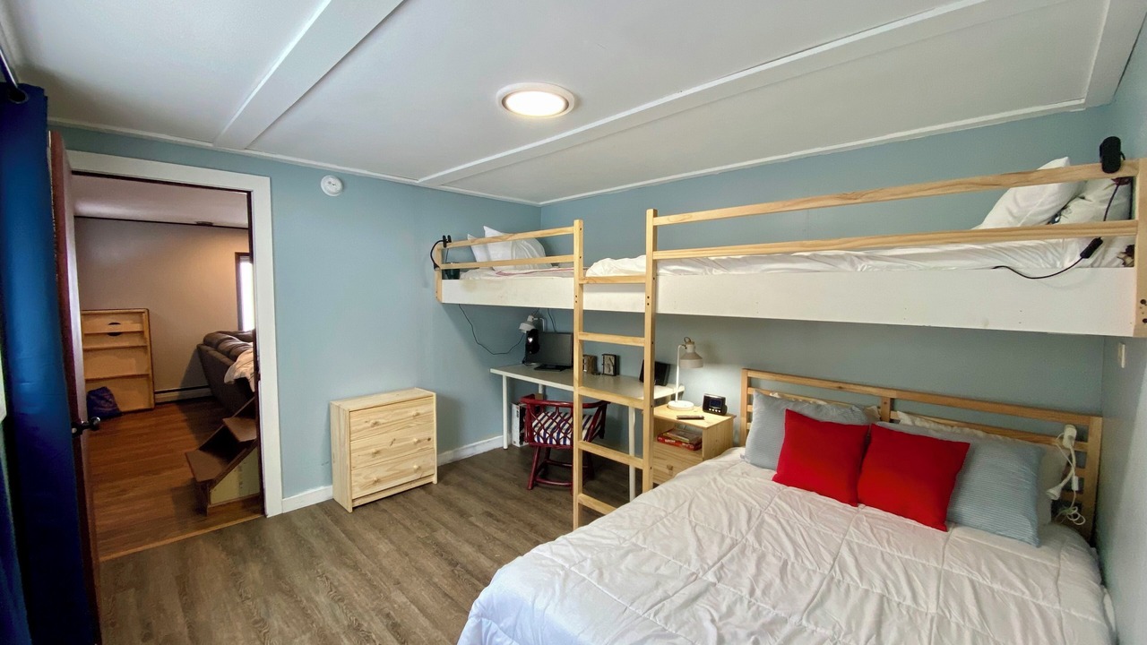 Photo of Bedroom in Lake City