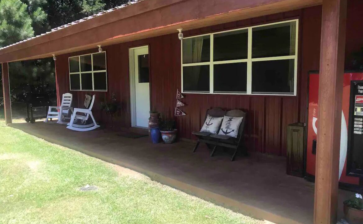 Photo of Outdoor in Mayhew