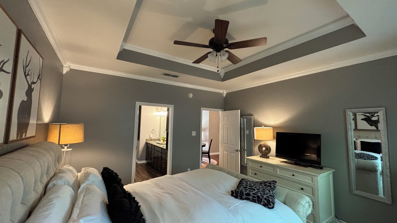 Photo of Bedroom in Center