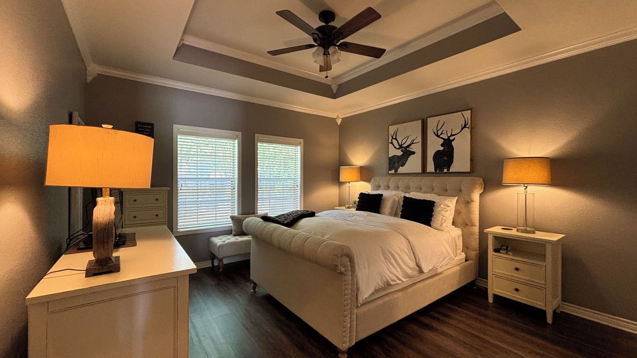 Photo of Bedroom in Center