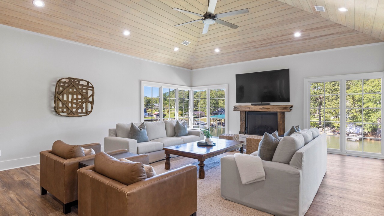 Photo of Bedroom in Jacksons' Gap