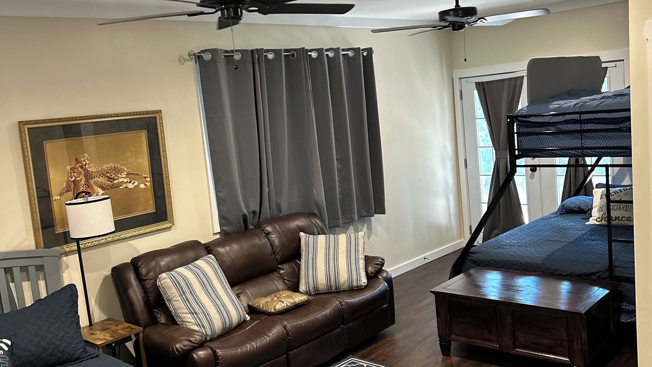 Photo of Bedroom in Jacksons' Gap