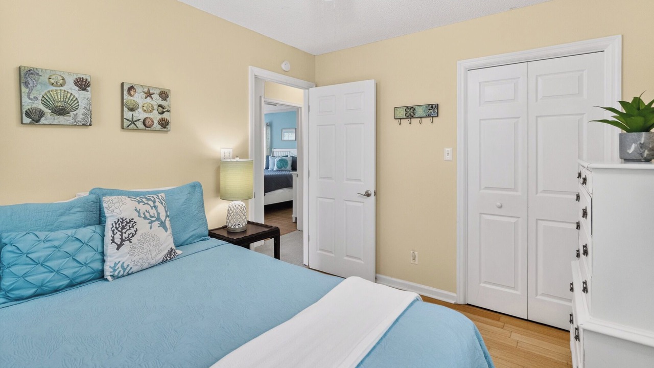 Photo of Bedroom in Tybee Island