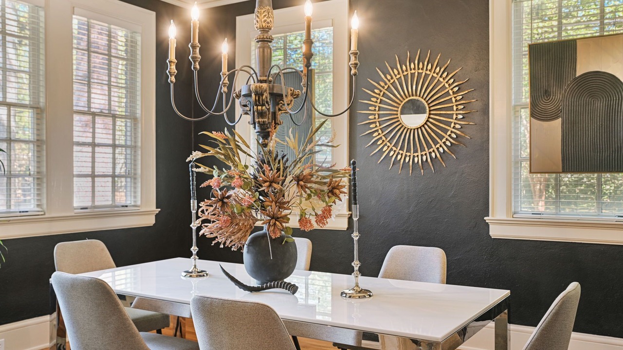 Photo of Livingroom in Montgomery