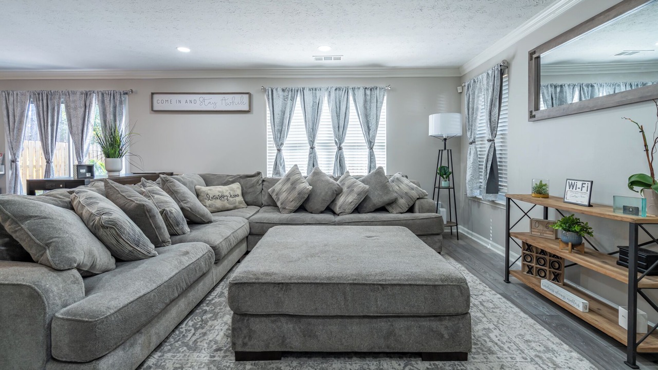 Photo of Livingroom in Lithia Springs