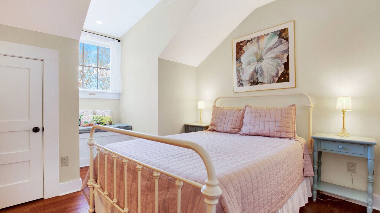 Photo of Bedroom in Tybee Island