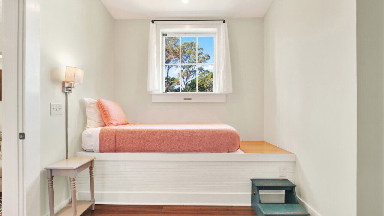 Photo of Bedroom in Tybee Island