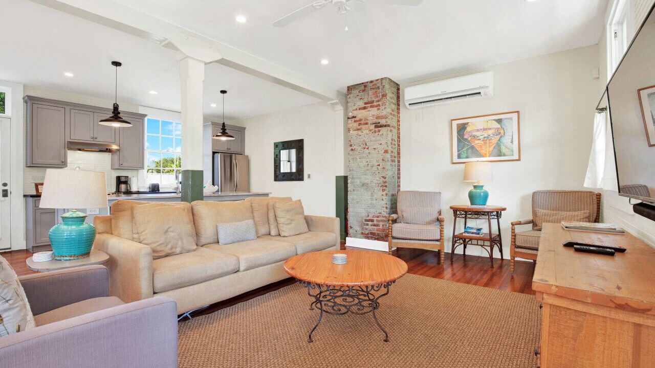 Photo of Livingroom in Tybee Island