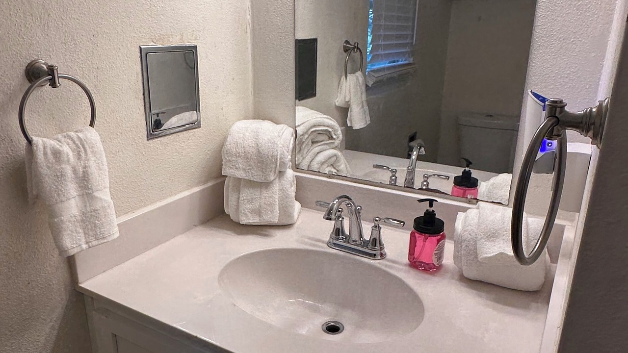 Photo of Bathroom in Foley