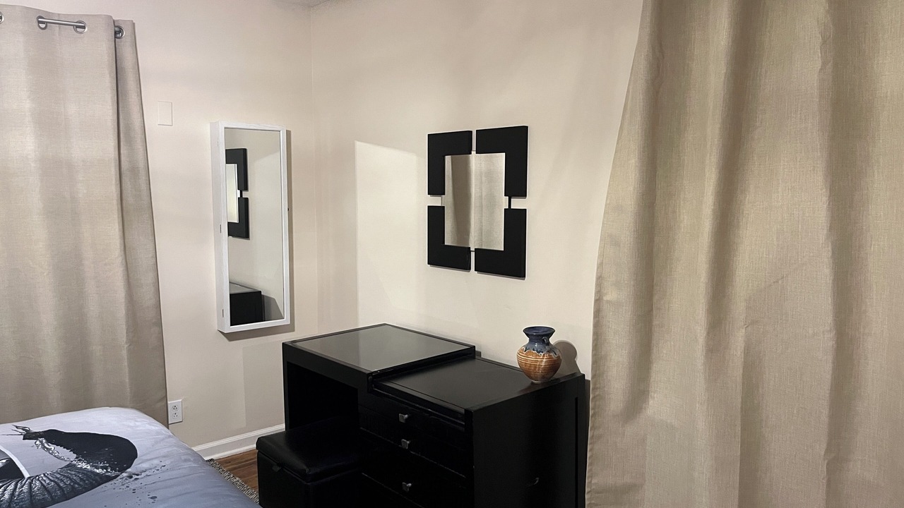 Photo of Bedroom in Mableton