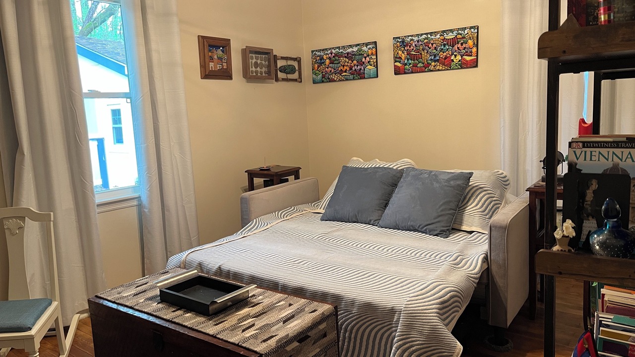 Photo of Bedroom in Mableton