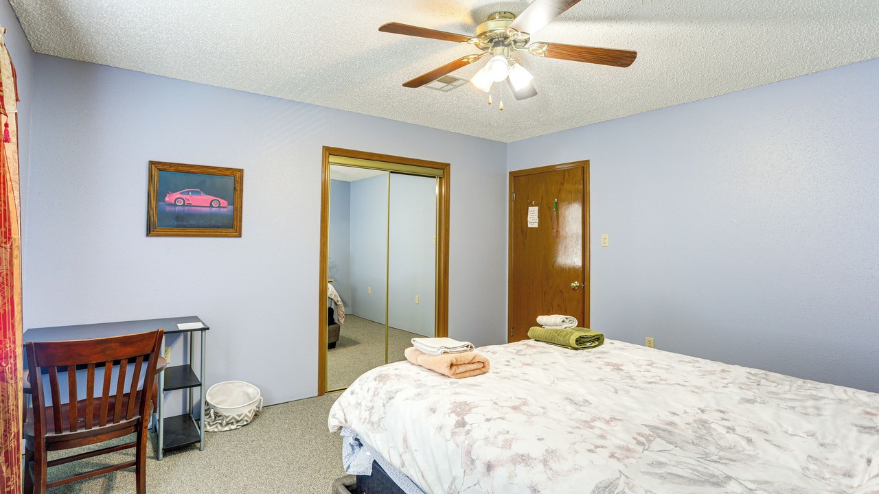 Photo of Bedroom in Saint Anthony