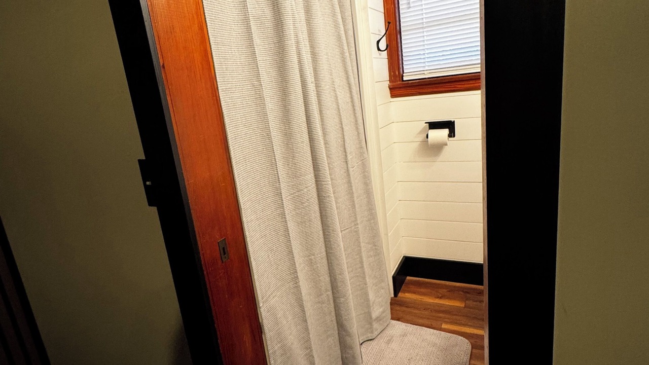 Photo of Bathroom in Folkston