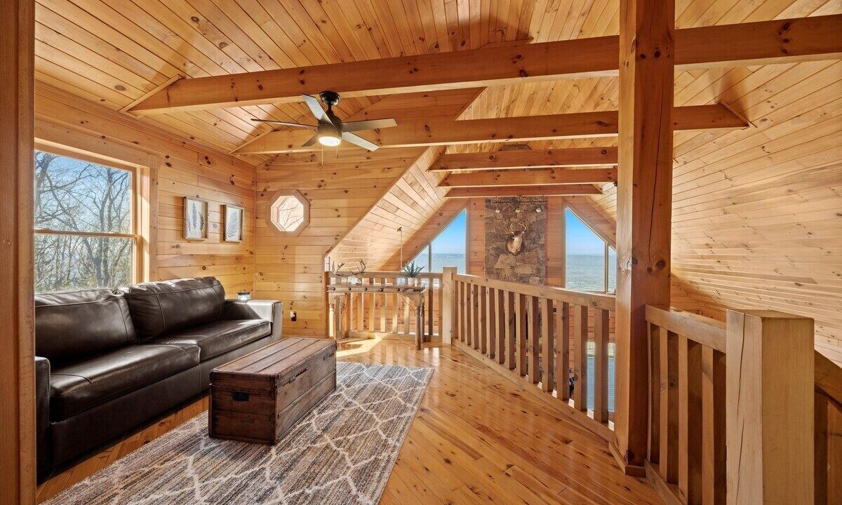 Photo of Livingroom in Trenton