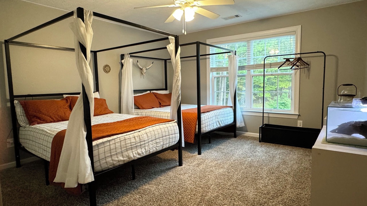 Photo of Bedroom in Appling