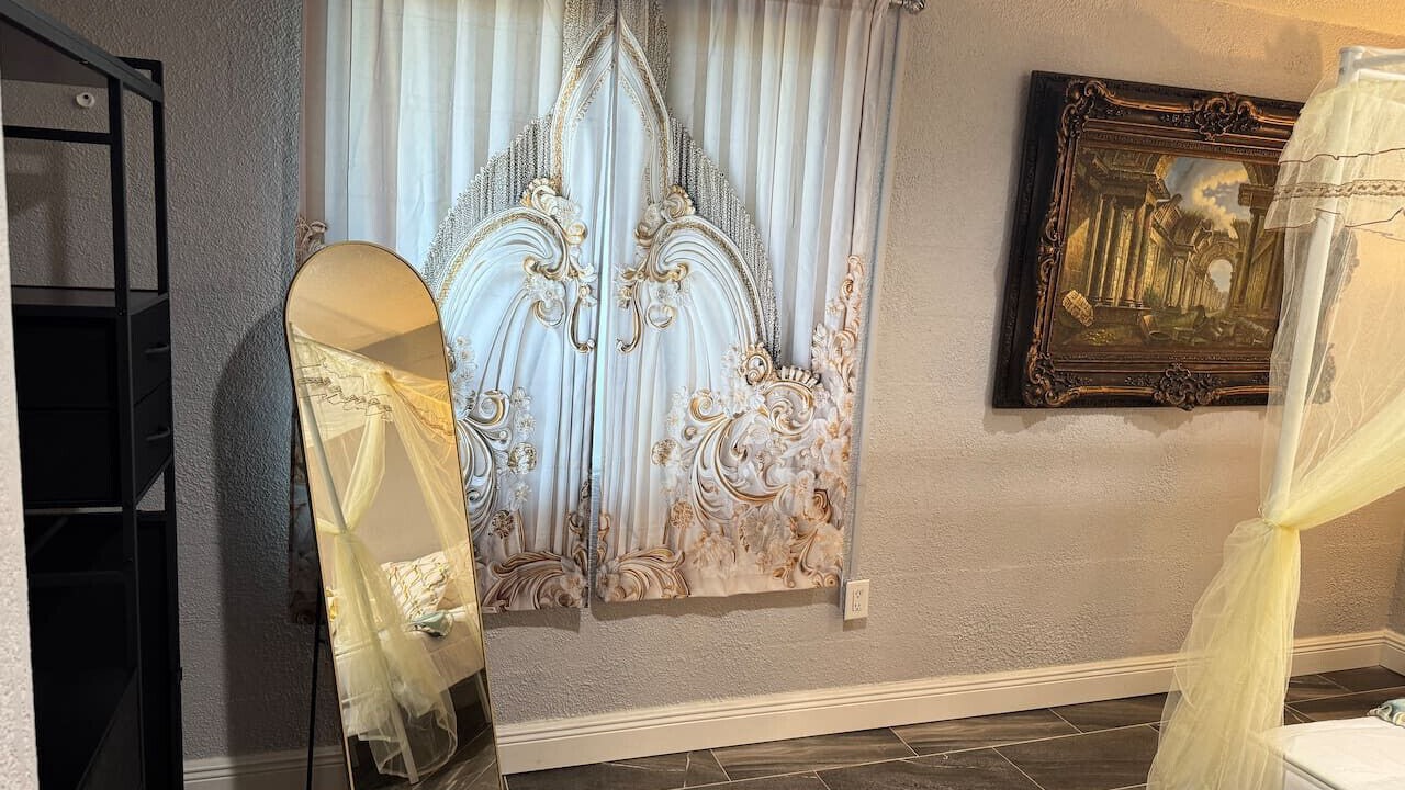 Photo of Bedroom in Westside
