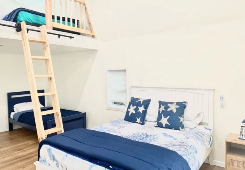 Photo of Bedroom in Lillian