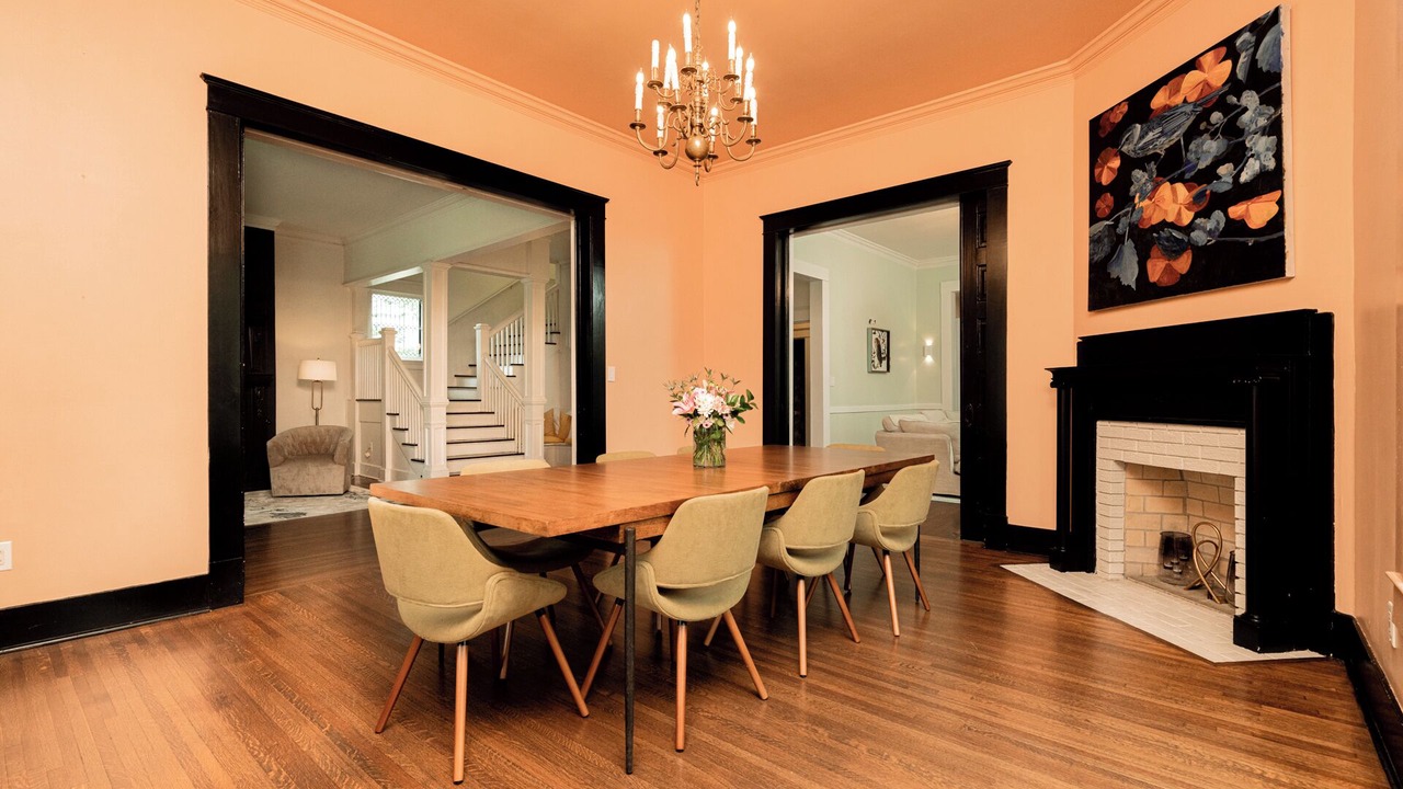 Photo of Livingroom in Greater Belhaven