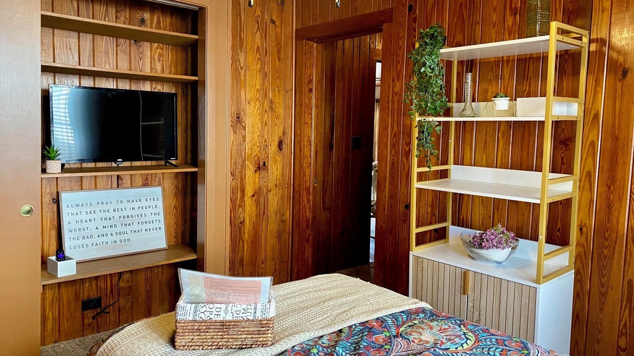 Photo of Bedroom in Hattiesburg