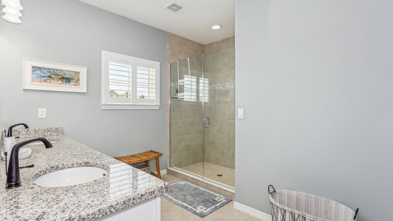Photo of Bathroom in Ono Island