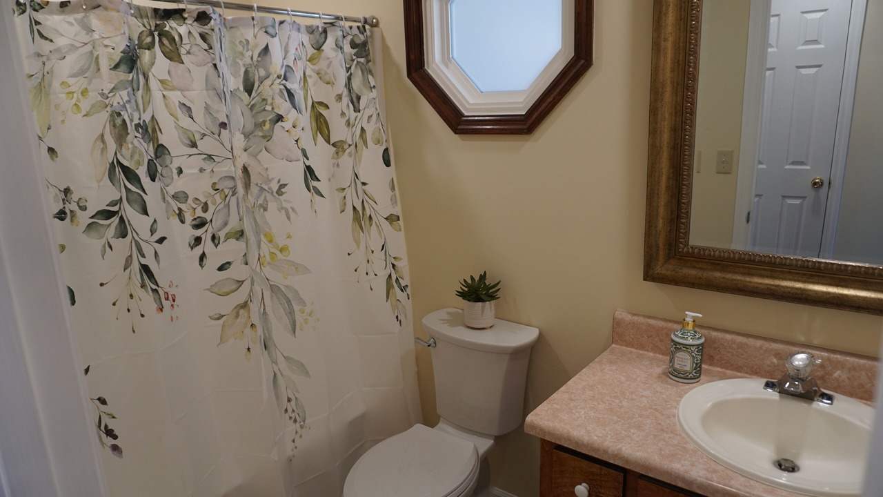 Photo of Bathroom in Grovetown
