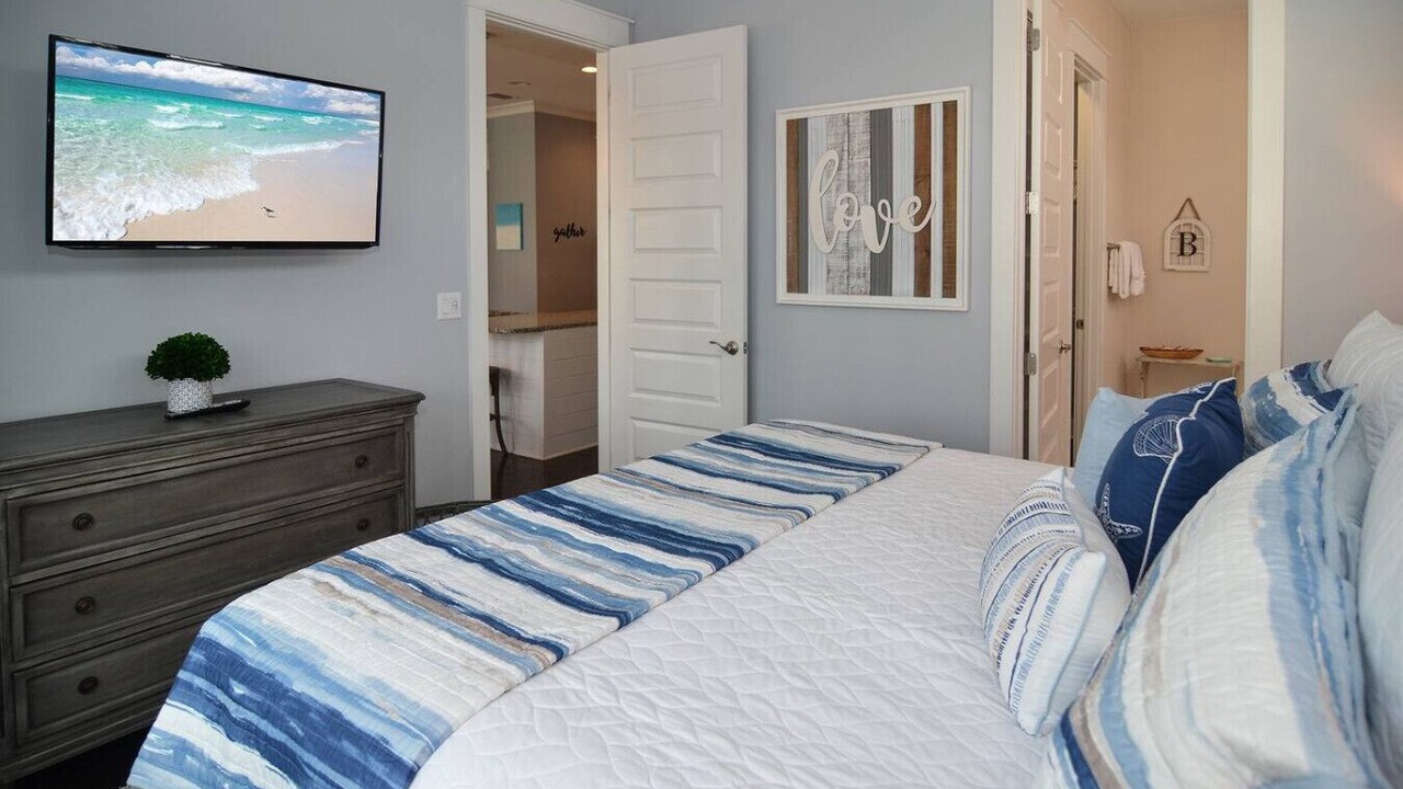 Photo of Bedroom in Panama City Beach