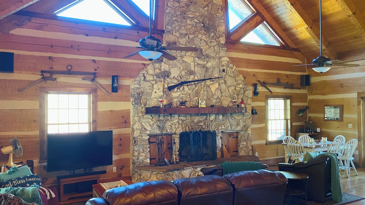 Photo of Livingroom in Paisley