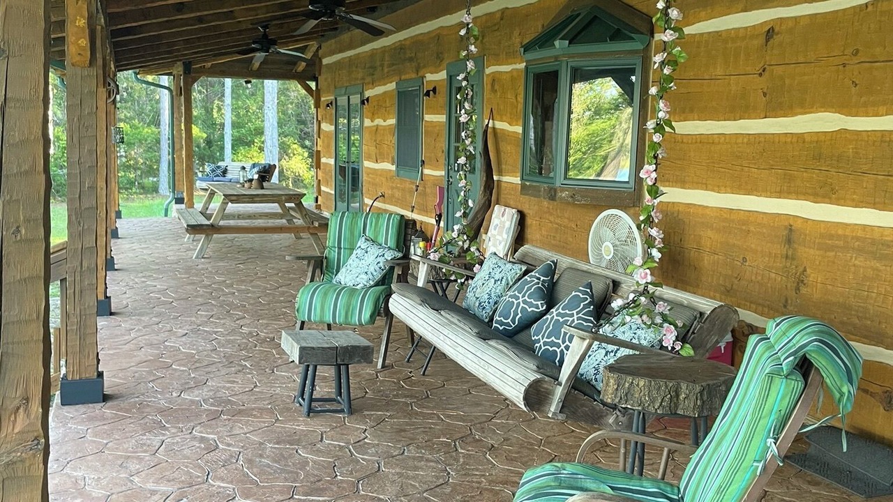 Photo of Patio Balcony in Paisley