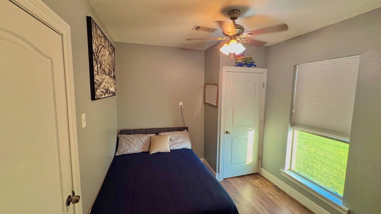 Photo of Bedroom in Gonzales