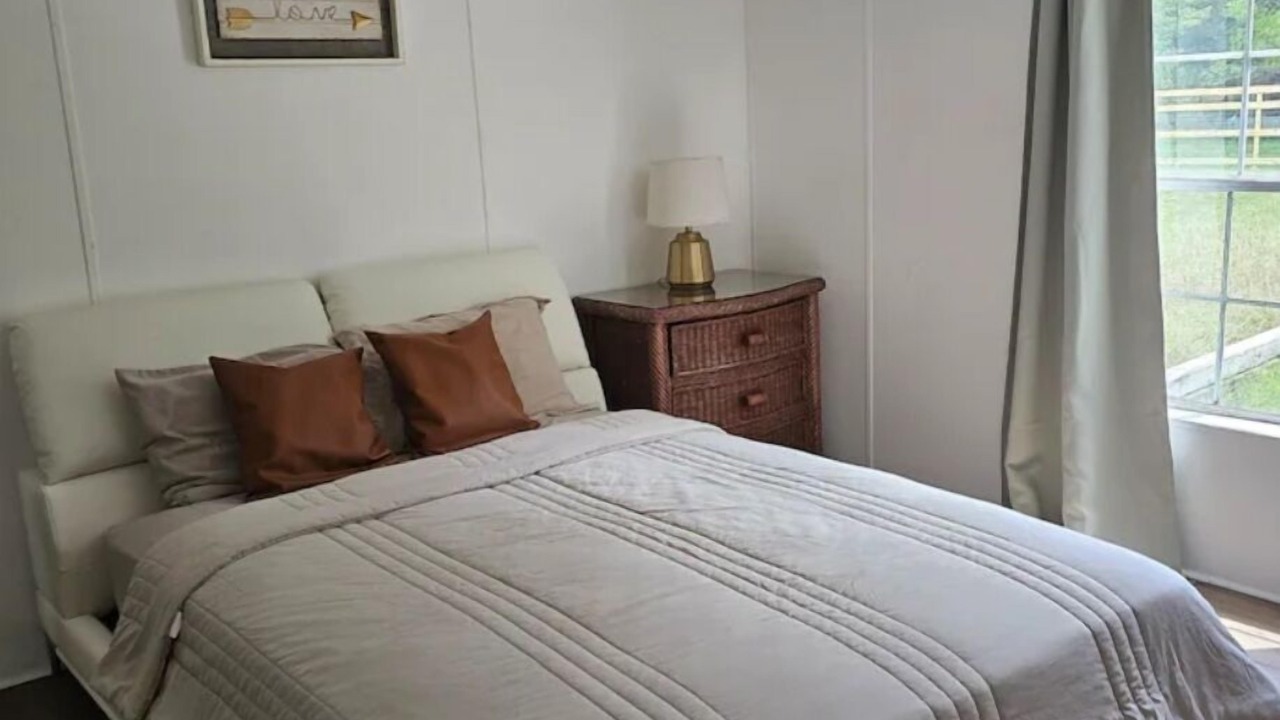 Photo of Bedroom in Middleburg